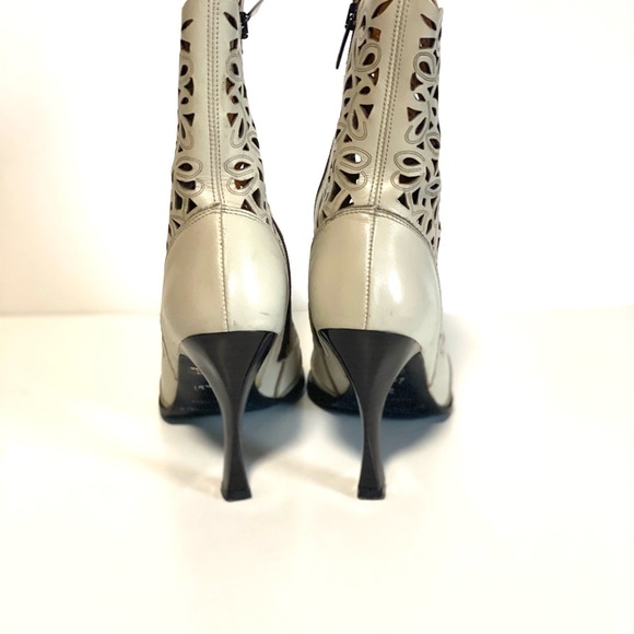 Angela Falconi Cutout Ivory Booties - Picture 5 of 15
